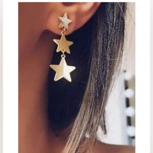 💛 bundle for $3- Star earrings